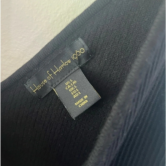 House of Harlow 1960 Ribbed Black Cropped V-Neck Tank Top Size Large - Picture 3 of 6